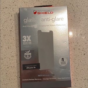 Invisible Shield, iPhone XR & 11 Screen Protector